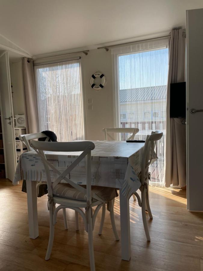 Chalet Up To 5 Persons Knokke Bagian luar foto