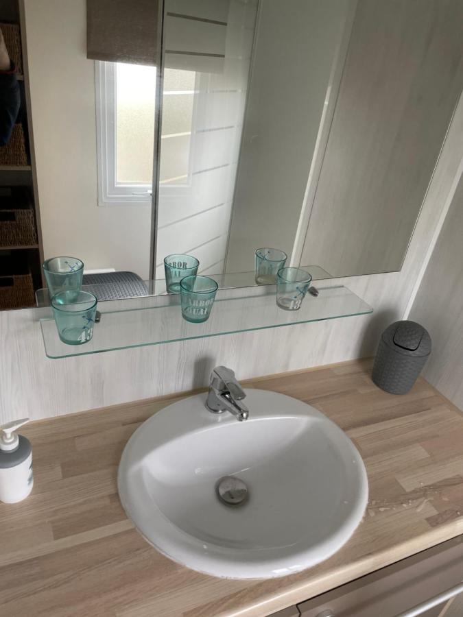 Chalet Up To 5 Persons Knokke Bagian luar foto